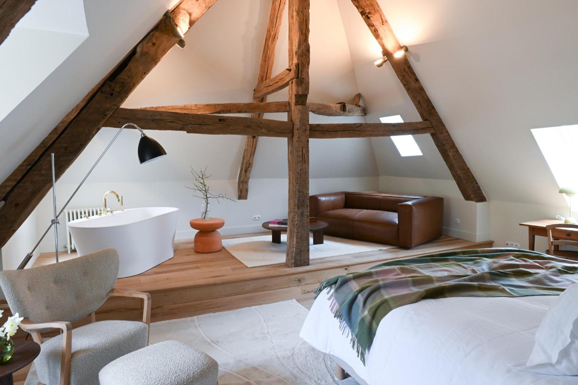 Hotel Les Pres Saint-Hilaire-le-Chatel Exteriér fotografie