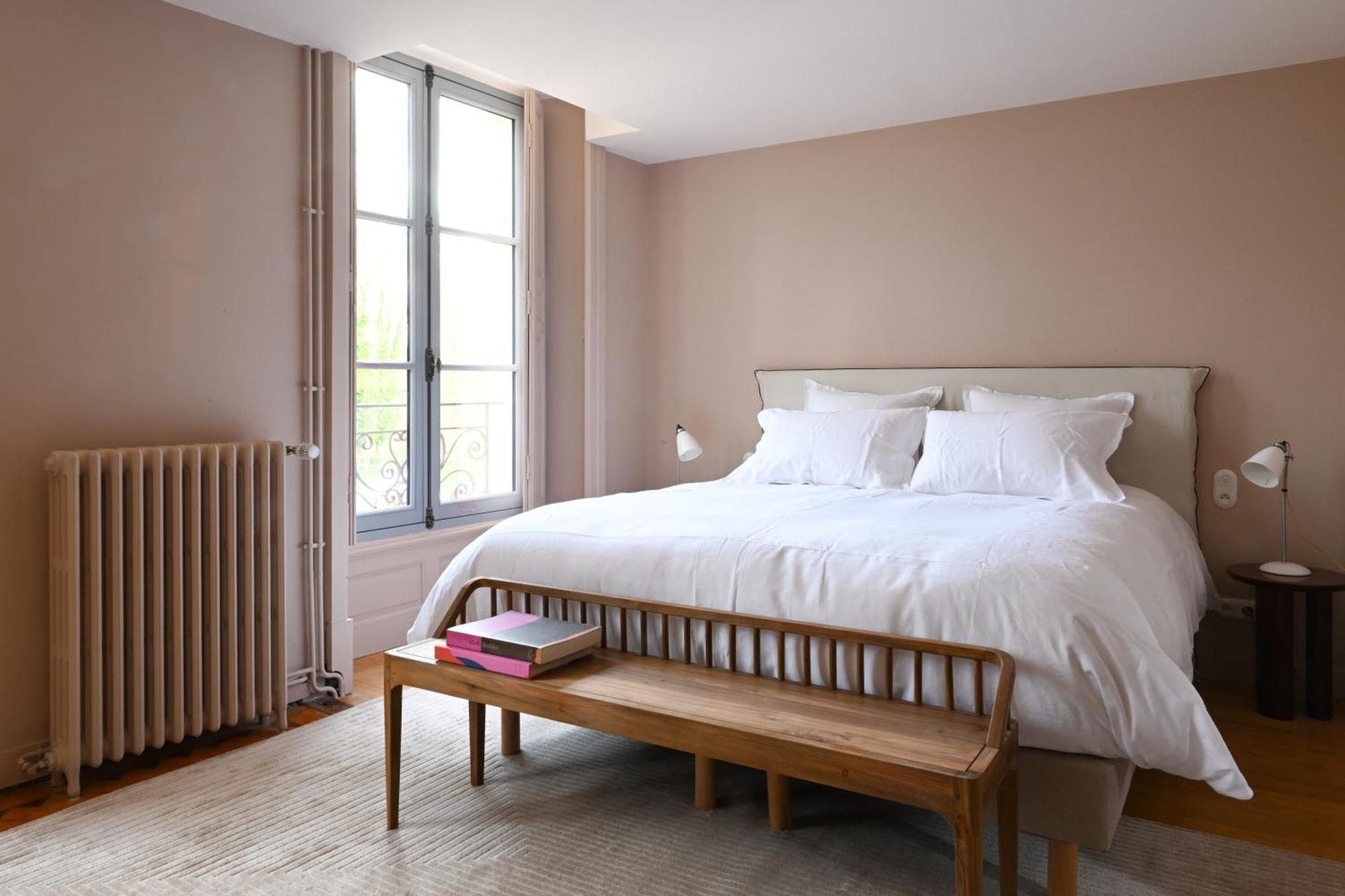 Hotel Les Pres Saint-Hilaire-le-Chatel Exteriér fotografie